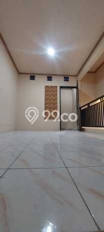 HOT LISTING! Rumah Siap Huni area Sukodono, LT 120m² Bangunan 100m² HOT LISTING! Rumah Siap Huni area Sukodono, LT 120m² Bangunan 100m²