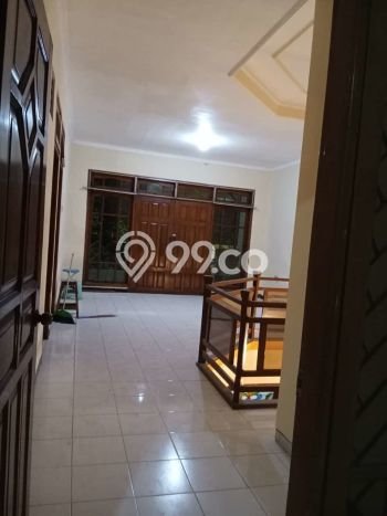 Hunian Nyaman Asri 4 KT Siap Huni di Semolowaru Surabaya Hunian Nyaman Asri 4 KT Siap Huni di Semolowaru Surabaya