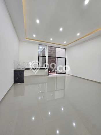Rumah Strategis , Bandung, LT 139m2m² Bangunan 208m2m² Rumah Strategis , Bandung, LT 139m2m² Bangunan 208m2m²
