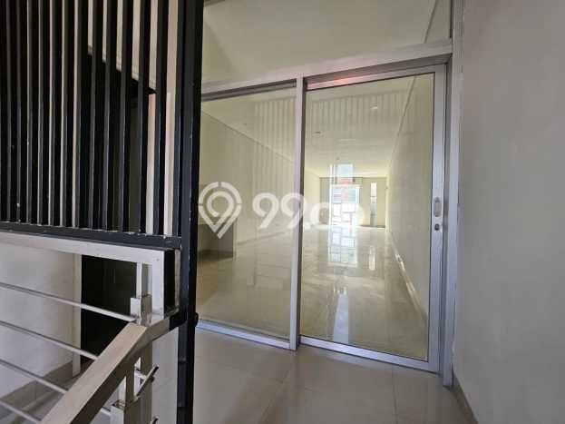 AREA BERKEMBANG! Ruko For Rent Kawasan Turangga, Luas 220m², Siap Usaha AREA BERKEMBANG! Ruko For Rent Kawasan Turangga, Luas 220m², Siap Usaha
