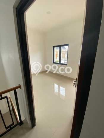 Rumah Modern Cantik 5 KT Bisa Langsung Pindah di Arcamanik Rumah Modern Cantik 5 KT Bisa Langsung Pindah di Arcamanik