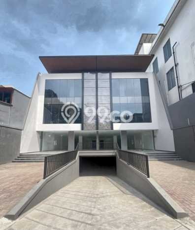 Area Ramai! Komersial Dijual di Duren Sawit untuk Bisnis Luas Bangunan 1600m2 Area Ramai! Komersial Dijual di Duren Sawit untuk Bisnis Luas Bangunan 1600m2