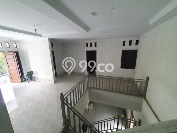 Rumah Eksklusif Dijual LT 175m2 di Duren Sawit, Jakarta Timur Rumah Eksklusif Dijual LT 175m2 di Duren Sawit, Jakarta Timur