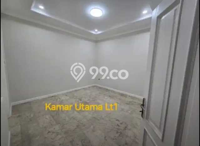 Rumah Eksklusif Siap Huni LT 170m2 di Duren Sawit, Jakarta Timur Rumah Eksklusif Siap Huni LT 170m2 di Duren Sawit, Jakarta Timur