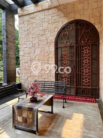 For Sale Hunian Mewah Cozy di Jakarta Timur For Sale Hunian Mewah Cozy di Jakarta Timur