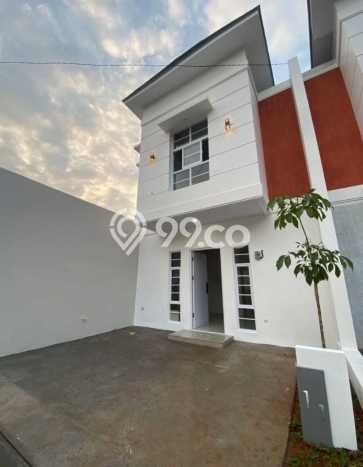 For Sale Rumah 3 Kamar Lokasi Ideal Bagus dan Strategis di Jatisampurna For Sale Rumah 3 Kamar Lokasi Ideal Bagus dan Strategis di Jatisampurna