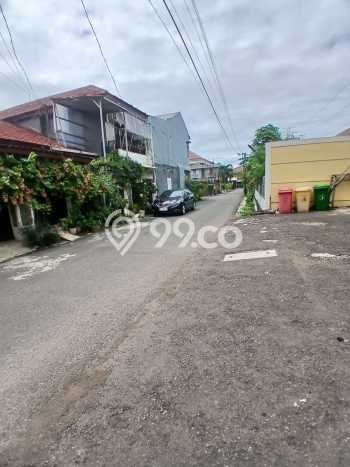 Rumah Eksklusif Siap Huni LT 300m2 di Duren Sawit, Jakarta Timur Rumah Eksklusif Siap Huni LT 300m2 di Duren Sawit, Jakarta Timur