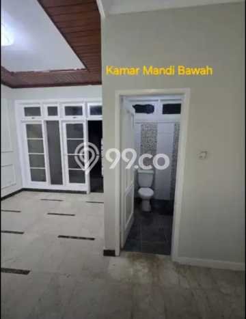 Rumah Eksklusif Siap Huni LT 170m2 di Duren Sawit, Jakarta Timur Rumah Eksklusif Siap Huni LT 170m2 di Duren Sawit, Jakarta Timur
