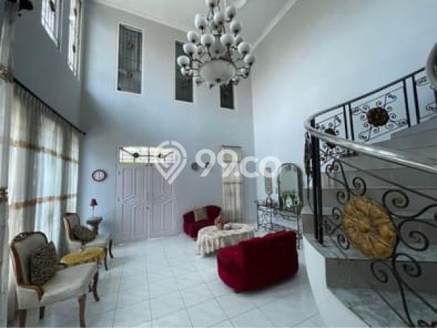 Rumah Luxury Modern Tanpa Renovasi di Pondok Kelapa Jakarta Timur Rumah Luxury Modern Tanpa Renovasi di Pondok Kelapa Jakarta Timur