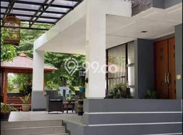 Dijual Rumah Luas Megah Dengan View Eksklusif di Pondok Kelapa, Jakarta Timur Dijual Rumah Luas Megah Dengan View Eksklusif di Pondok Kelapa, Jakarta Timur