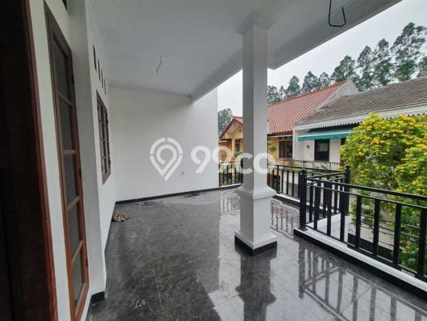 Rumah Eksklusif Dijual LT 175m2 di Duren Sawit, Jakarta Timur Rumah Eksklusif Dijual LT 175m2 di Duren Sawit, Jakarta Timur