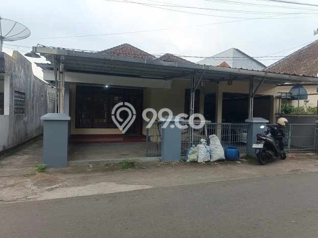 Rumah Bagus Siap Huni Di Sidomukti Luas 200m2 Aman Rumah Bagus Siap Huni Di Sidomukti Luas 200m2 Aman