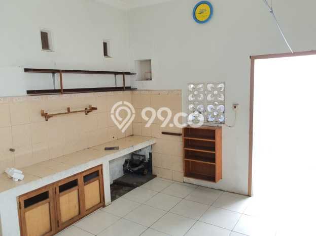 NEW LISTING! Rumah di Pedurungan, Ready, 1 KM, Dekat Pedurungan, Semarang, Semarang, LT 200m2m² LB 140m2m² NEW LISTING! Rumah di Pedurungan, Ready, 1 KM, Dekat Pedurungan, Semarang, Semarang, LT 200m2m² LB 140m2m²