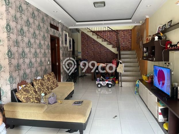 Rumah Modern 3 KT di Cibubur Jakarta Timur Semi Furnished Rumah Modern 3 KT di Cibubur Jakarta Timur Semi Furnished