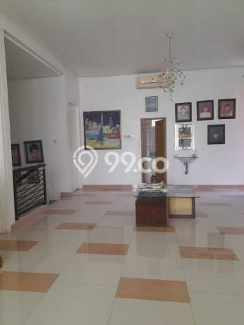 Dijual Rumah Luas Elegan Dengan View Cantik di Cibubur, Jakarta Timur Dijual Rumah Luas Elegan Dengan View Cantik di Cibubur, Jakarta Timur