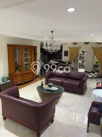Rumah Elit Modern Siap Huni di Raffles Hills Jakarta Timur Rumah Elit Modern Siap Huni di Raffles Hills Jakarta Timur