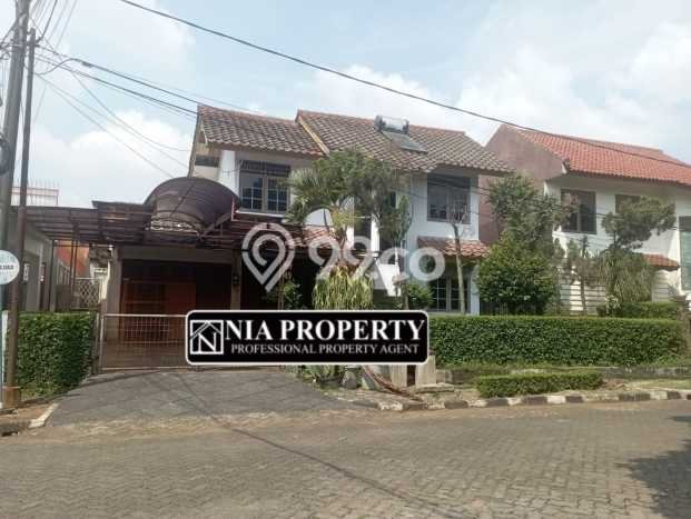 Rumah Eksklusif Siap Huni LT 400m2 di Cimanggis, Depok Rumah Eksklusif Siap Huni LT 400m2 di Cimanggis, Depok