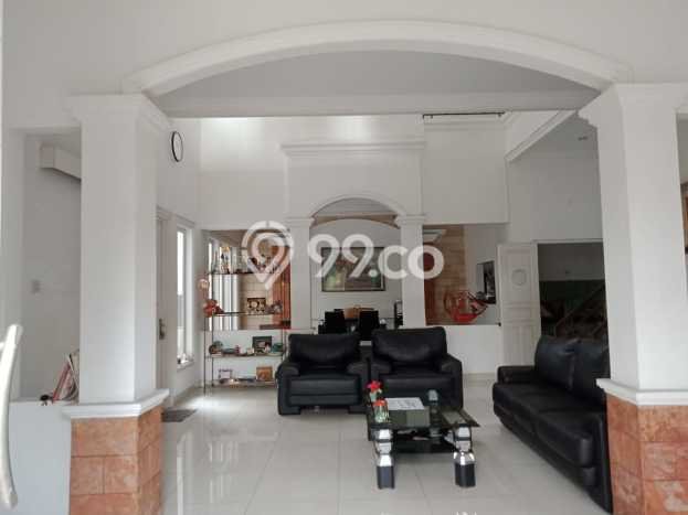 Dijual Rumah Mewah Elegan Dengan View Cantik di Cibubur, Jakarta Timur Dijual Rumah Mewah Elegan Dengan View Cantik di Cibubur, Jakarta Timur