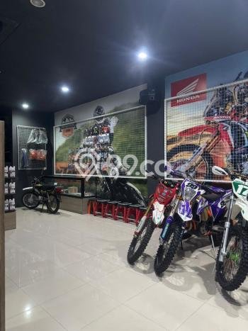Dijual! Ruko di Cibubur Jakarta Timur LT 135m2 / LB 270m2 Kawasan Strategis Dijual! Ruko di Cibubur Jakarta Timur LT 135m2 / LB 270m2 Kawasan Strategis