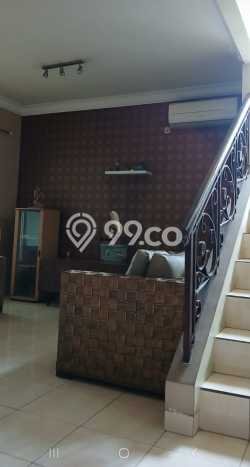 Rumah Elit Modern Tanpa Renovasi di Kota Wisata Jakarta Timur Rumah Elit Modern Tanpa Renovasi di Kota Wisata Jakarta Timur