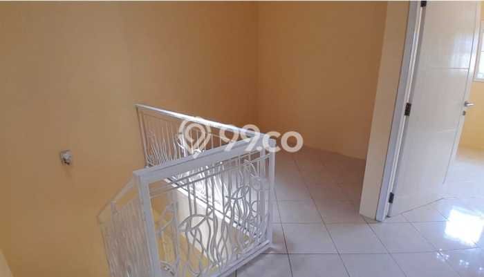 Rumah Minimalis 4 KT di Cibubur Jakarta Timur Unfurnished Rumah Minimalis 4 KT di Cibubur Jakarta Timur Unfurnished