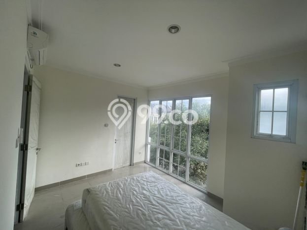 Jual Rumah Eksklusif 4 KT di Cibubur, Jakarta Timur Jual Rumah Eksklusif 4 KT di Cibubur, Jakarta Timur