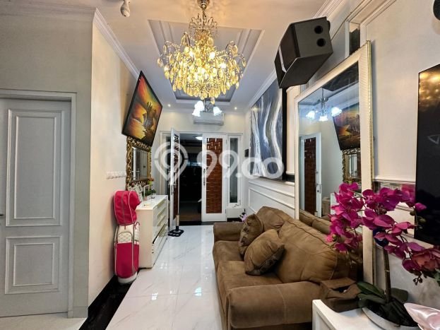 Hot Offer Hunian Mewah Ideal dan Luas di Jagakarsa, Jakarta Selatan Hot Offer Hunian Mewah Ideal dan Luas di Jagakarsa, Jakarta Selatan