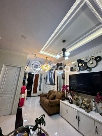 Hot Offer Hunian Mewah Ideal dan Luas di Jagakarsa, Jakarta Selatan Hot Offer Hunian Mewah Ideal dan Luas di Jagakarsa, Jakarta Selatan