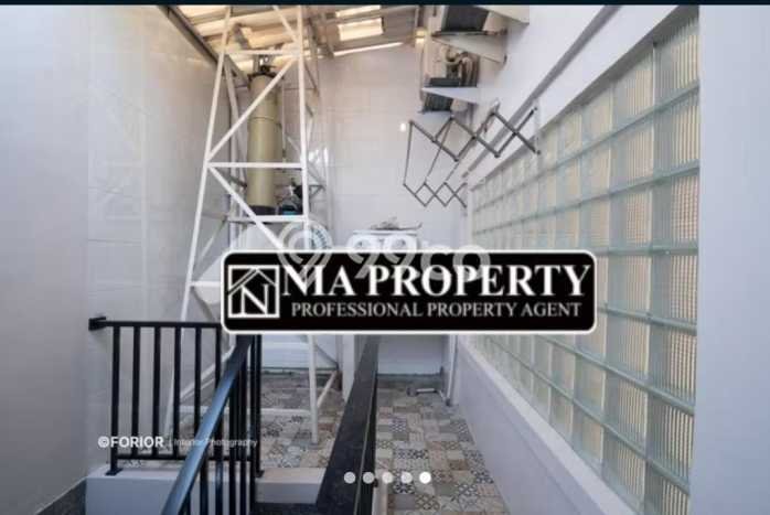 Jual Rumah Modern 3 KT di Cibubur, Jakarta Timur Jual Rumah Modern 3 KT di Cibubur, Jakarta Timur