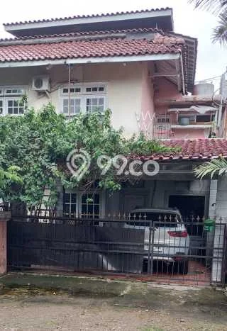 Rumah Luxury Modern Tanpa Renovasi di Cibubur Jakarta Timur Rumah Luxury Modern Tanpa Renovasi di Cibubur Jakarta Timur