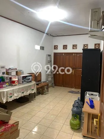 Rumah Luas Asri 2 KT Siap Pakai di Pondok Ranggon Jakarta Timur Rumah Luas Asri 2 KT Siap Pakai di Pondok Ranggon Jakarta Timur