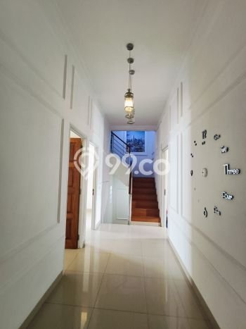 Rumah Luxury Modern Siap Huni di Cibubur Bogor Rumah Luxury Modern Siap Huni di Cibubur Bogor