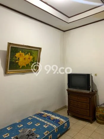 Rumah Luas Asri 2 KT Siap Pakai di Pondok Ranggon Jakarta Timur Rumah Luas Asri 2 KT Siap Pakai di Pondok Ranggon Jakarta Timur