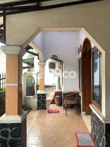 Rumah Luas Asri 2 KT Siap Pakai di Pondok Ranggon Jakarta Timur Rumah Luas Asri 2 KT Siap Pakai di Pondok Ranggon Jakarta Timur
