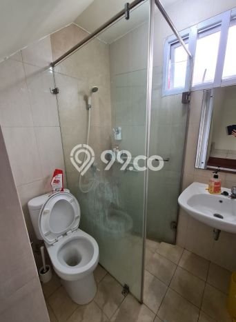 Dijual Rumah Eksklusif 3 KT di Legenda Wisata, Jakarta Timur Dijual Rumah Eksklusif 3 KT di Legenda Wisata, Jakarta Timur