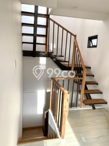 Rumah Luas Asri 2 KT Siap Pakai di Cibubur Bogor Rumah Luas Asri 2 KT Siap Pakai di Cibubur Bogor