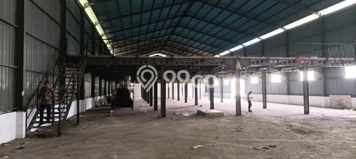 FOR SALE! Pabrik di Cikande Serang, LT 3800m2, LB 2660m2 FOR SALE! Pabrik di Cikande Serang, LT 3800m2, LB 2660m2
