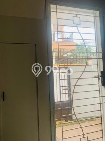 Rumah Modern Minimalis 3 KT Bisa Langsung Pindah di Cipayung Rumah Modern Minimalis 3 KT Bisa Langsung Pindah di Cipayung