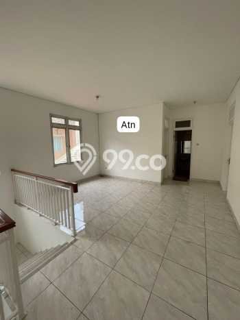 Rumah Elit Modern Tanpa Renovasi di Cibubur Jakarta Timur Rumah Elit Modern Tanpa Renovasi di Cibubur Jakarta Timur