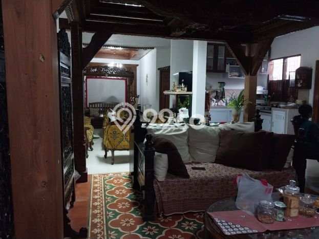 Rumah Modern 4 Kamar LT 558m2 di Cikeas Rumah Modern 4 Kamar LT 558m2 di Cikeas