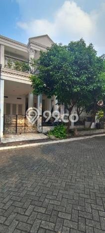 For Sale! Luxury House LT 200m2 Desain Elegan di Cibubur For Sale! Luxury House LT 200m2 Desain Elegan di Cibubur
