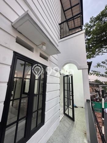 Jual Rumah Bagus Siap Huni LB 160m2 di Jagakarsa, Jakarta Selatan Jual Rumah Bagus Siap Huni LB 160m2 di Jagakarsa, Jakarta Selatan