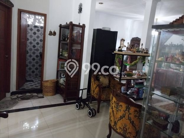 Rumah Modern 4 Kamar LT 558m2 di Cikeas Rumah Modern 4 Kamar LT 558m2 di Cikeas