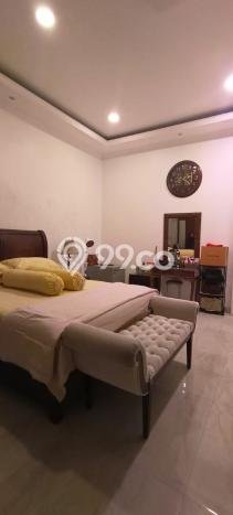 For Sale! Luxury House LT 200m2 Desain Elegan di Cibubur For Sale! Luxury House LT 200m2 Desain Elegan di Cibubur