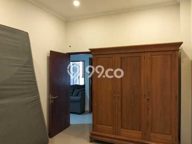 Rumah Modern 2 KT di Cibubur Jakarta Timur Semi Furnished Rumah Modern 2 KT di Cibubur Jakarta Timur Semi Furnished