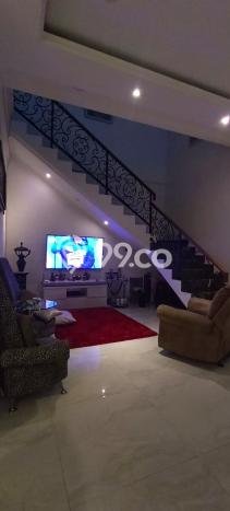 For Sale! Luxury House LT 200m2 Desain Elegan di Cibubur For Sale! Luxury House LT 200m2 Desain Elegan di Cibubur