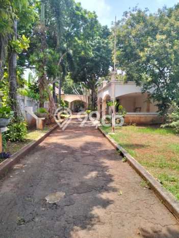 Rumah Elit Modern Tanpa Renovasi di Cikunir Bekasi Rumah Elit Modern Tanpa Renovasi di Cikunir Bekasi