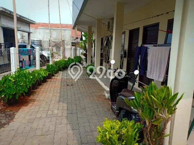 Kost Dijual di Jatimulya dengan 19 KT dan Luas 408m2 Kost Dijual di Jatimulya dengan 19 KT dan Luas 408m2