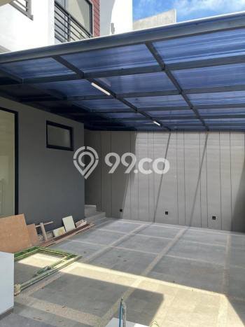 Rumah Luxury Modern Siap Huni di Graha Surabaya Rumah Luxury Modern Siap Huni di Graha Surabaya