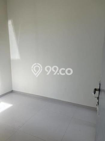 Rumah Luxury Modern Siap Huni di Graha Surabaya Rumah Luxury Modern Siap Huni di Graha Surabaya